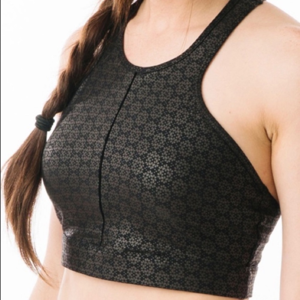 Zyia Black Flower Power Bra Size XL Like New